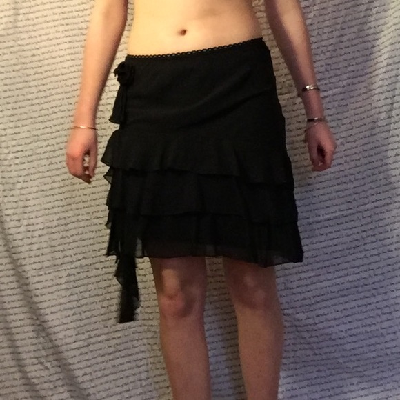Black skirt - Picture 2 of 4